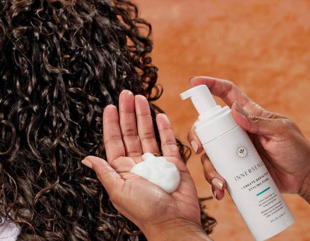 INNERSENSE | Mousse coiffante | Définition
